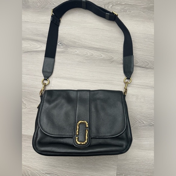 Marc Jacobs interlock black leather courier crossbody messenger bag